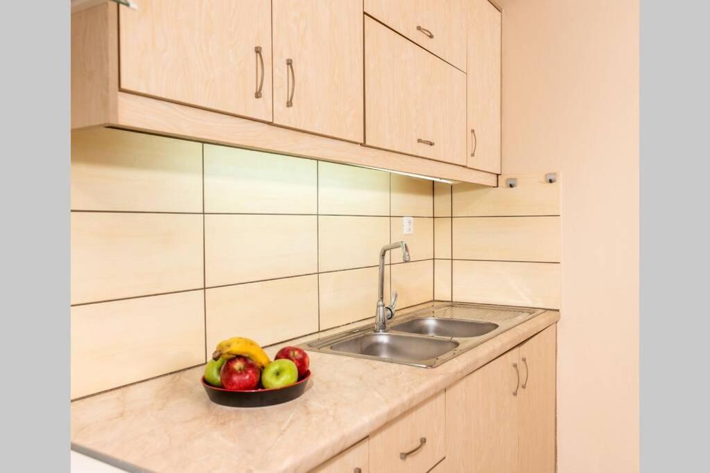 Nostos Cave Seaview Apartment マタラ エクステリア 写真